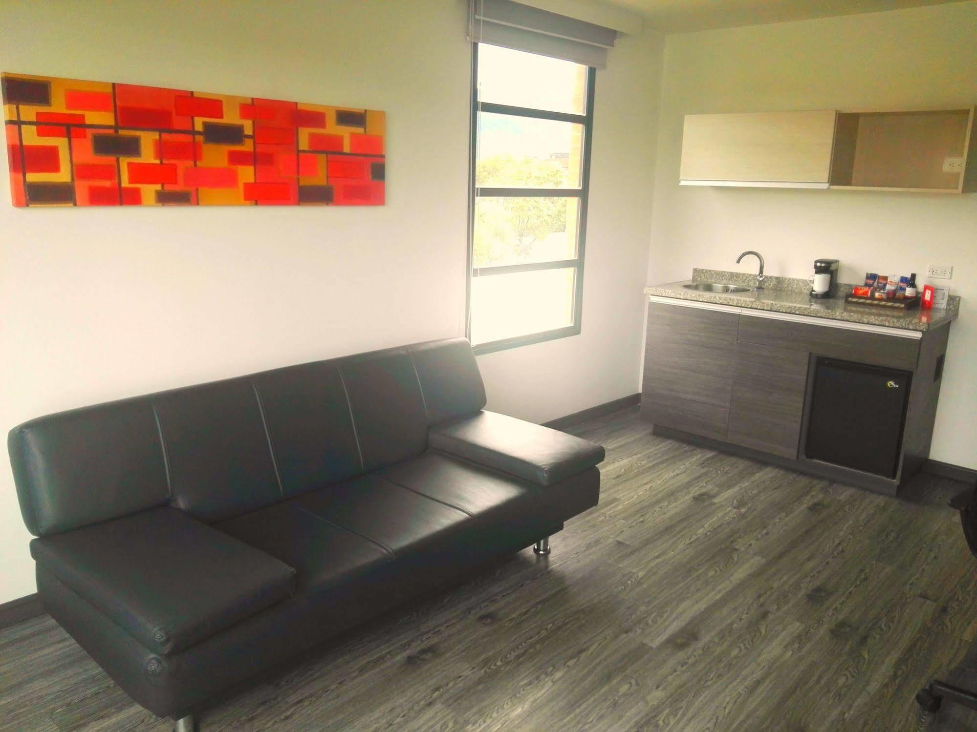 Best Western Calleja Suites Bogota Ngoại thất bức ảnh